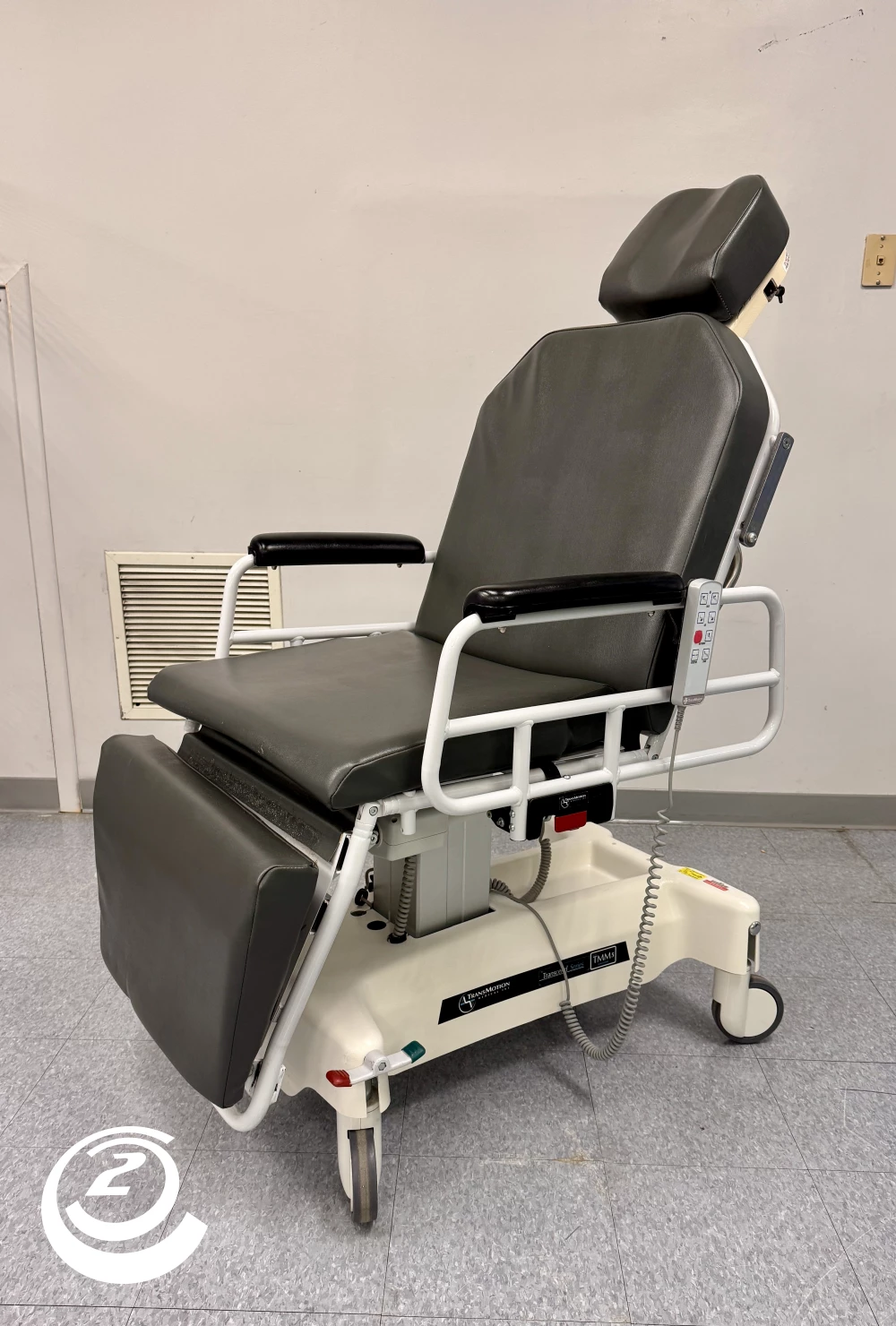 Transmotion TMM5 Surgi-Chair