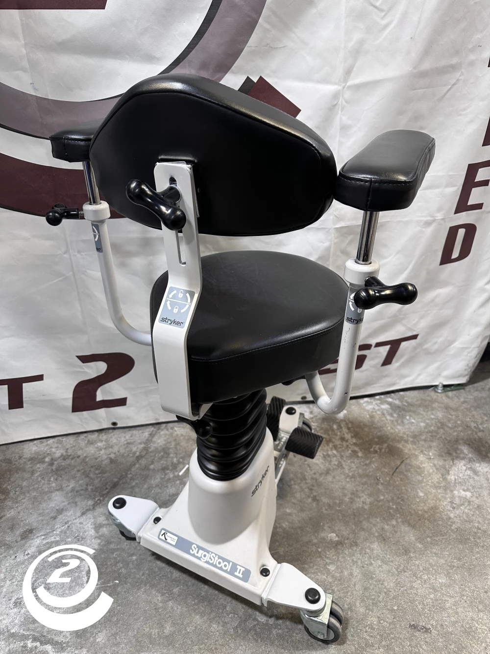 Stryker SurgiStool II
