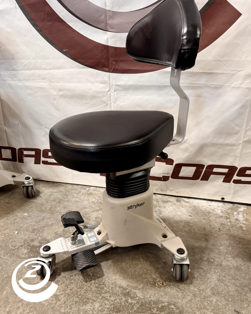 Stryker SurgiStool II