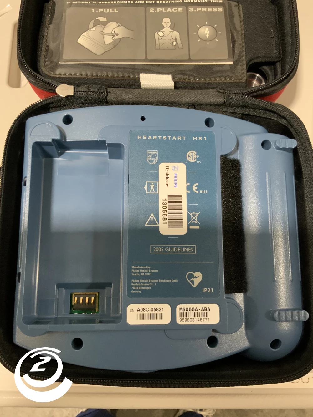 Philips HEARTSTART FRX AED with Case