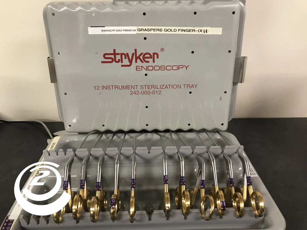 Stryker 242-Graspers Gold Finger